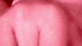 Me masturbo junto a mi novia hasta corrernos🔥