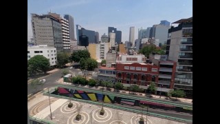 RELLENE DE LECHE A LA MEJOR AMIGA DE MI NOVIA ANTES DE QUE LLEGARA