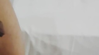 Pene caliente crece de tamaño