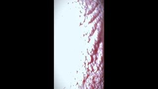 Macho Caliente Sacude Su Polla Después de Entreno