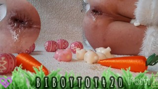 Hot Bunny cosplay boy expulse small bunnies from his ass until huge anal prolpase.