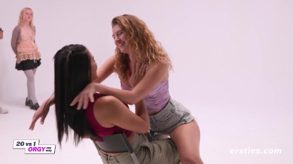 Ersties TV - Full Gameshow - 20 vs 1 (Orgy My Way)