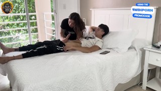 Mi Hermanastra me piede el auto prestado | CREAMPIE | Ft. Albx09