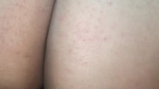 Me follo a mi tonta empleada sumisa en la entrevista de trabajo