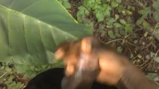 PUBLIC HANDJOB, ALMOST CAUGHT😮😮