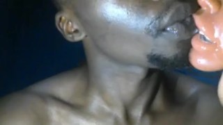 ((TOY KISSING)) HENTAI ROMANTIC KISSING