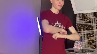 sometimes i be watchin my own vids like… what was i even doin