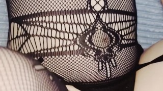 شوهرم واسه کادو عید برام کیر آورد تریسام زدیم / threesome