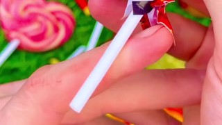 Satisfying video how to unpack rainbow lollipops and chocolate ASMR