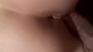 Baise ma petite chatte et dis-moi que je suis une bonne fille