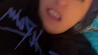 I want to sit on someone's face.