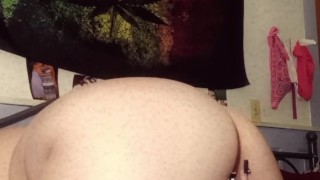 Watch me finger myself