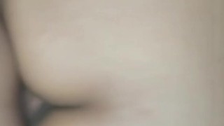 Follando con la vecina culona le gusta la leche en el culo