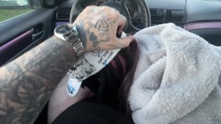 Relaxing Blowjob on The Roadside. (Embarassing)