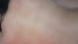 Ela tem a bunda muito apertada