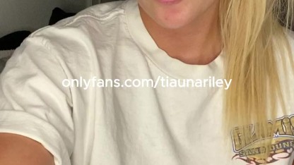 Instagram Party Girl Nip Slip - Tits Out Public Party!