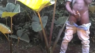 NAUGHTY MAN ALMOST CAUGHT JERKING OF IN PUBLIC