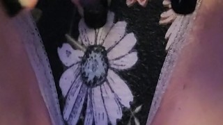 So good I couldn't keep my thighs open!