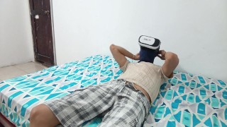 Masturbator masturbates while watching porn in his VR headset