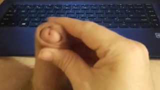 Me jerking off to porn on pornhub pt.3