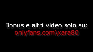 Appena ho messo il legging nero mi è venuta voglia di cazzo e sborra e sono stata accontentata