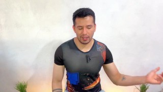 Joven de 20años rellena el culo del Barbero Colombiano del barrio! Lo coge a pelo en su barberia