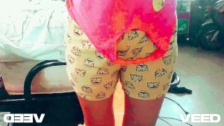 TANKTOP TITS BLOWJOB BIG DICK BBC SUCKED AND SWALLOW