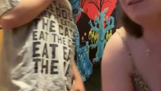 Tr*mp eats Nymeria Malfoy‘s cat and grabs her by the pussy!