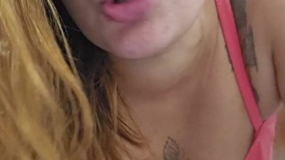 Mostrando o pepekao e pedindo rola