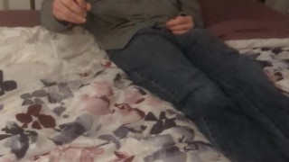 Foot Job & CUM (Tiny Feet)