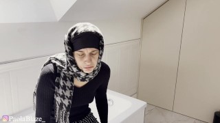 Arabka w żałobie daje mi się wyruchać za pieniądze - POLSKIE DIALOGI