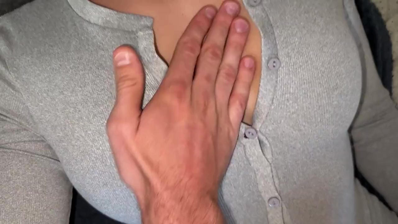 Baise intime, chaude et romantique d'un jeune couple amateur français