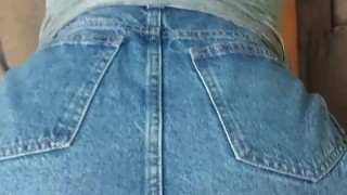 MY BEST FRIEND FINALLY LET ME SEE HER NAKED ASS BECAUSE SHE WANTS ME TO FUCK HER.