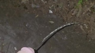 Soft white cock pissing peeing outside 🍆💦 drink my piss