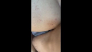 Cogiendo fuerte con mi coño mojado