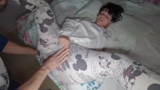 I fuck my hot stepmom and cum inside her juicy hairy pussy. Creampie big hairy pussy close up