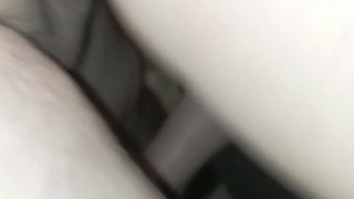 je defonce ma femme sur le canapé