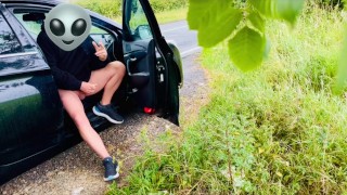 Road side smoke and cum