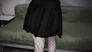 Altgirl is shy to show her face, but agreed to a blowjob