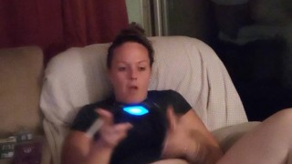 I lift up my secretary mini dress and spread my thick thighs and tease you while I play and smoke