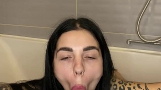 huge lips just captured this dildo! what will happen next?