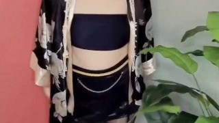 The sexy secretary and the fateful swivel chair 😏🖇️